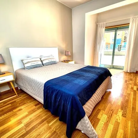 Stunning Marina View Appartement